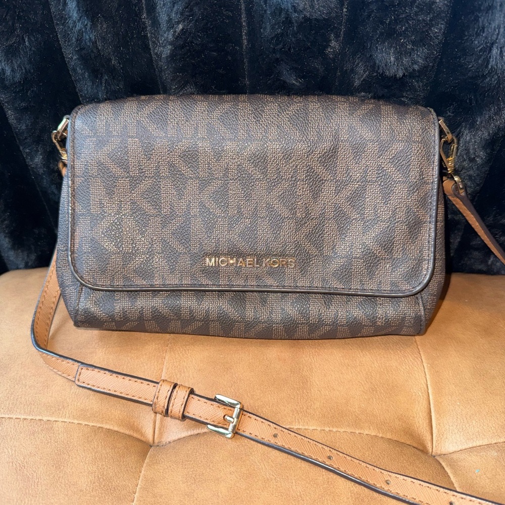 Michael Kors Signature Brown Crossbody Bag